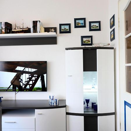 2-Zimmer-Appartement Im 1. Obergeschoss เวสเทอร์แลนด์ ภายนอก รูปภาพ